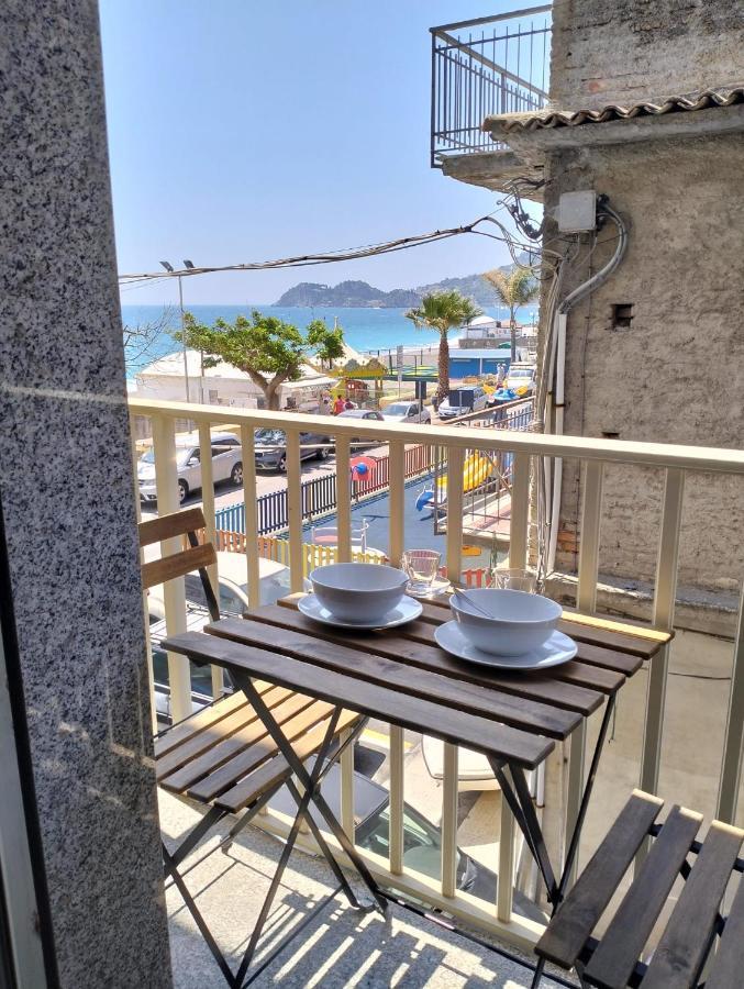 Family House Letojanni Taormina Apartment Екстериор снимка